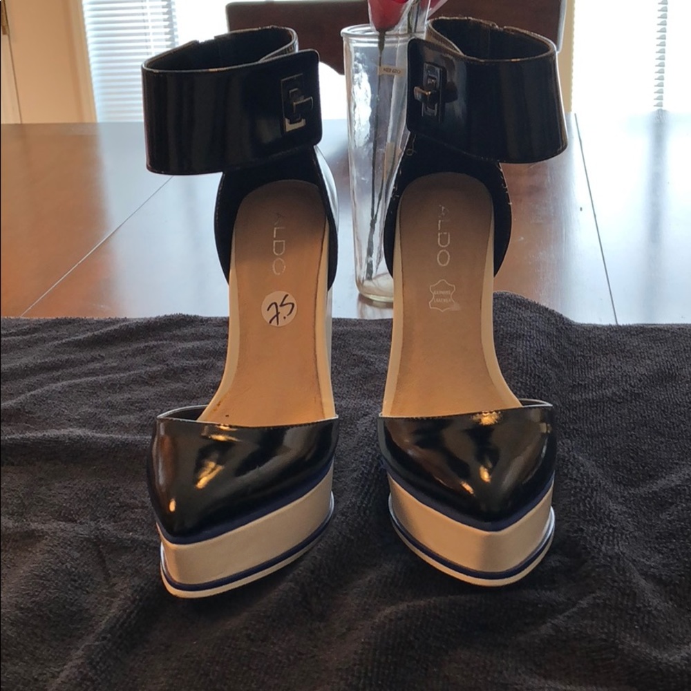 Aldo heel